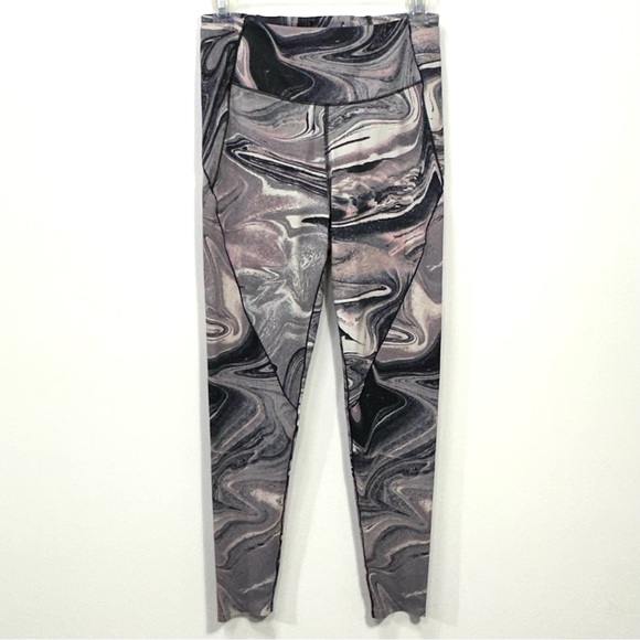 VICTORIA'S SECRET Flow On Point Onyx Marble Essential High Rise Pocket Legging - Picture 3 of 9